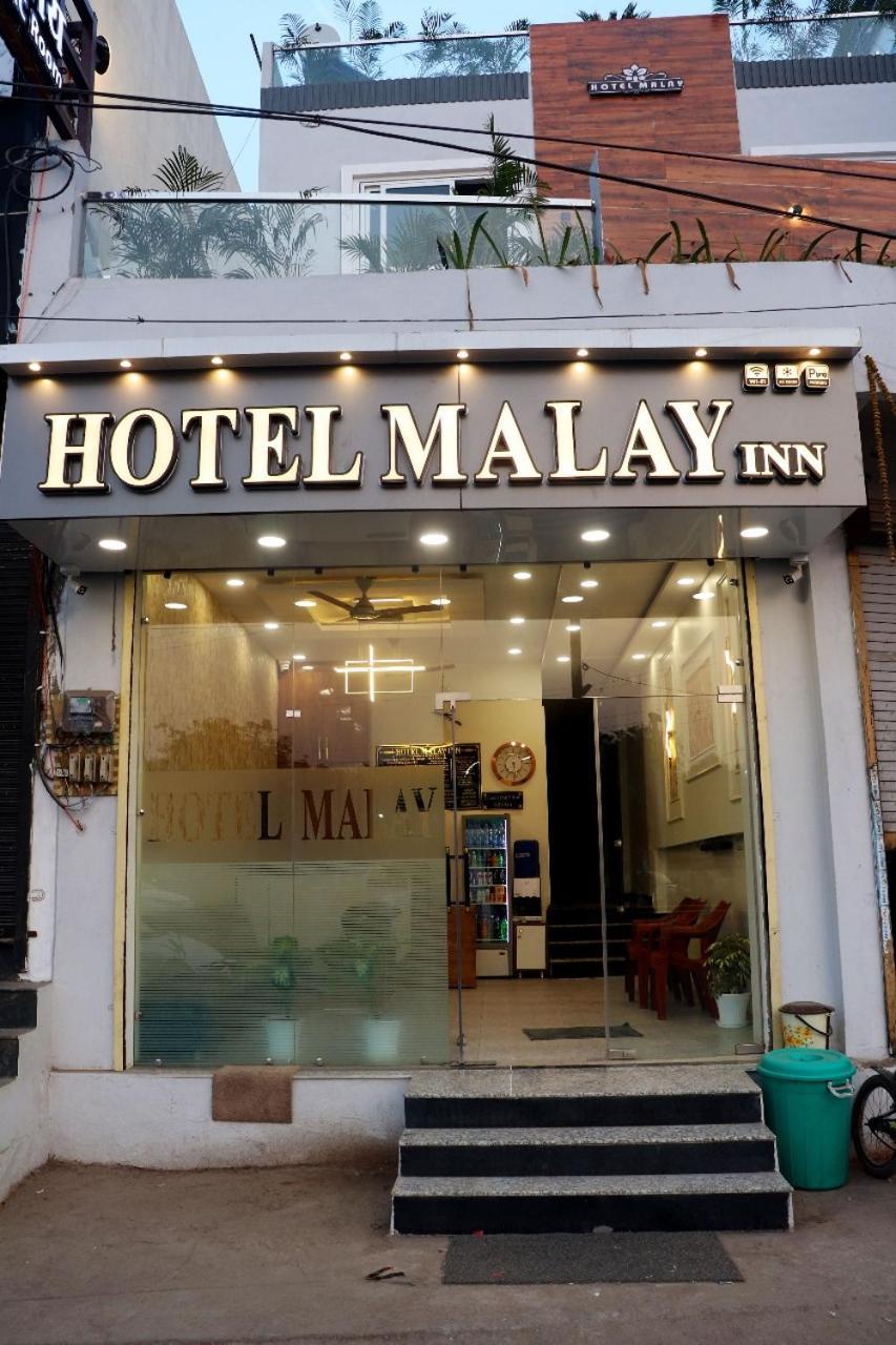 Hotel Malay Inn Udždžain Exteriér fotografie